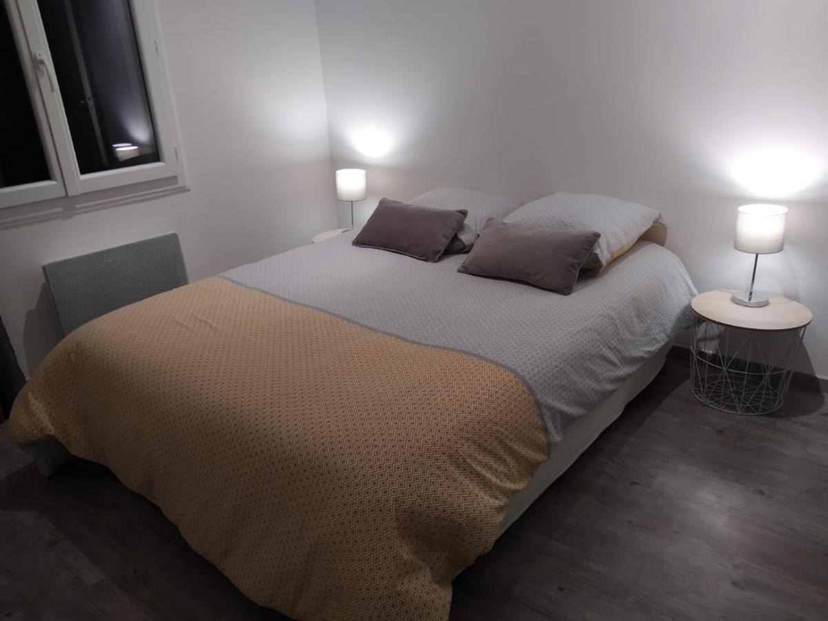 Jolie Maison Tuffeau Centre De Saumur Avec Local Velos Eksteriør billede
